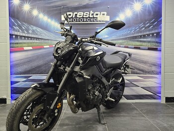 Used Yamaha MT-09 2023 for sale - bike-78750894: Photo