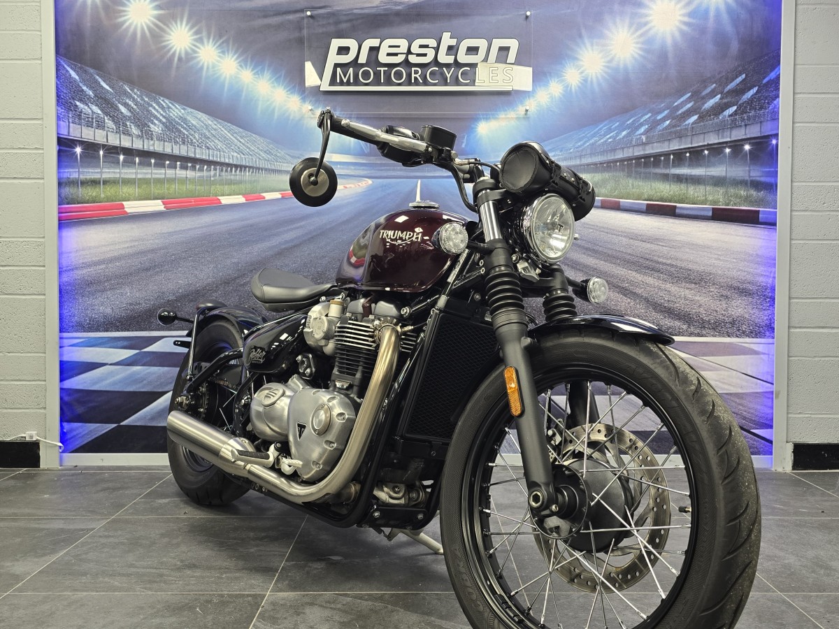 Used Triumph BONNEVILLE BOBBER 2020 for sale - 78579151: Photo 2