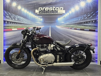 Used Triumph BONNEVILLE BOBBER 2020 for sale - bike-78579151: Photo