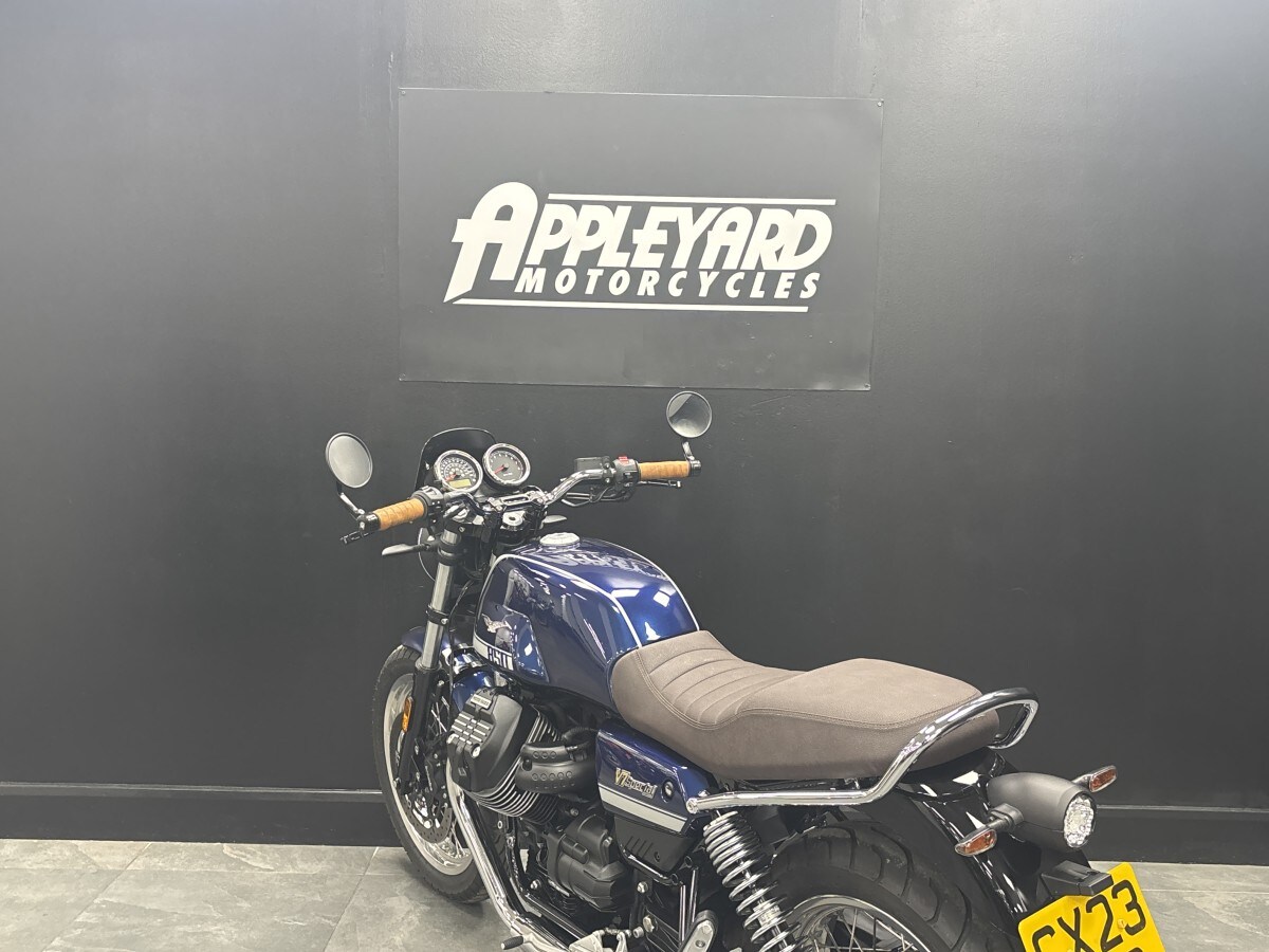 Used Moto Guzzi V7 IV SPECIAL 2023 for sale - 78394754: Photo 14