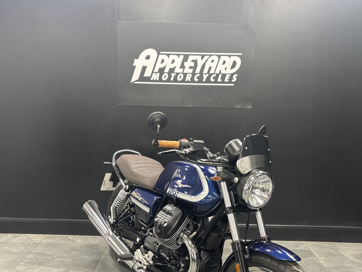 Used Moto Guzzi V7 IV SPECIAL 2023 for sale - 78394754: Photo 3