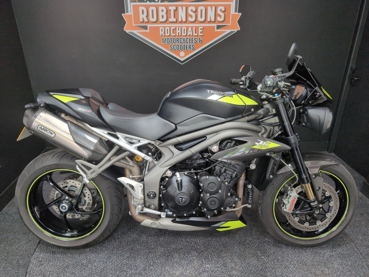 Used Triumph SPEED TRIPLE RS 1050 2019 for sale - 78647068: Photo 4