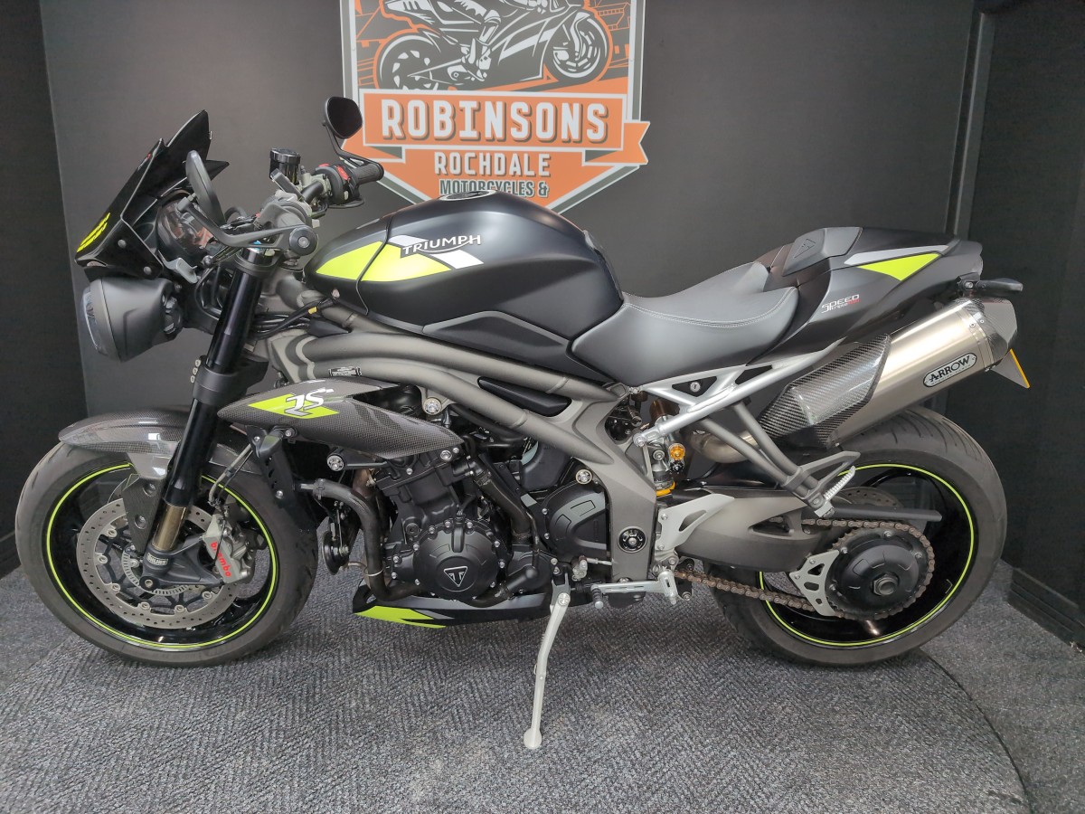 Used Triumph SPEED TRIPLE RS 1050 2019 for sale - 78647068: Photo 6