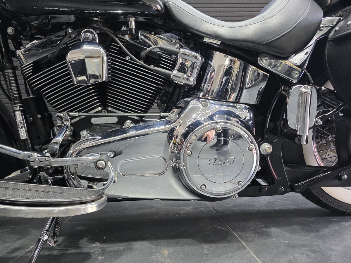 Used Harley-Davidson FLSTC Heritage Softail Classic 2017 for sale - 78694552: Photo 11