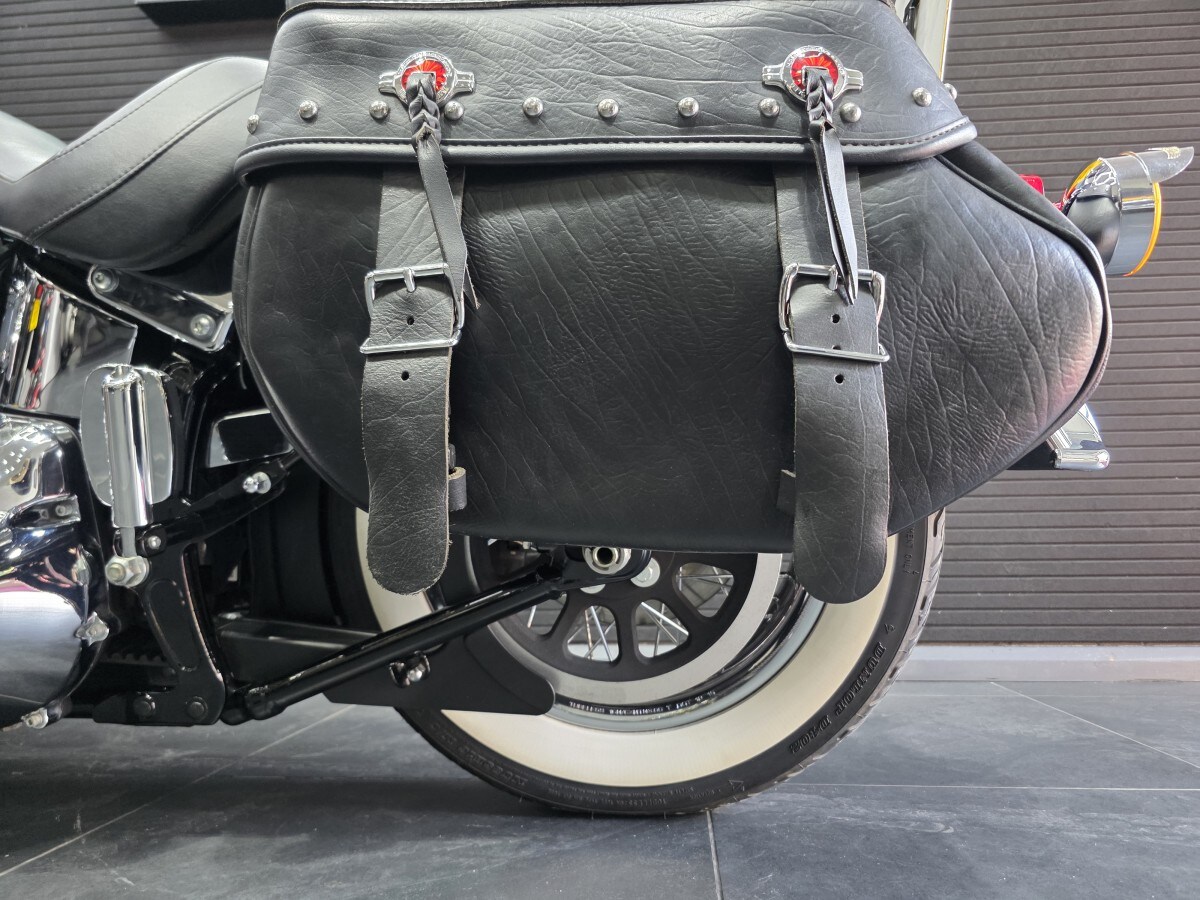 Used Harley-Davidson FLSTC Heritage Softail Classic 2017 for sale - 78694552: Photo 12