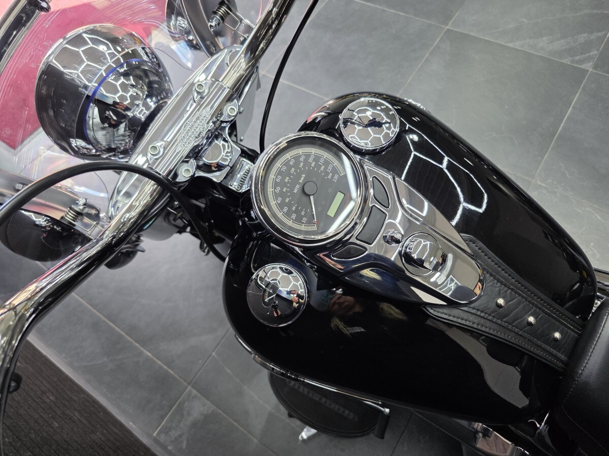 Used Harley-Davidson FLSTC Heritage Softail Classic 2017 for sale - 78694552: Photo 14