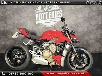 Used Ducati Streetfighter V4 2020 for sale - bike-78921184: Photo