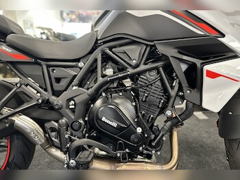 Used Benelli TRK 702 MY24 undefined for sale - bike-78396071: Photo