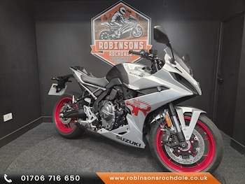 Used Suzuki GSX-8R 2025 for sale - bike-78396606: Photo