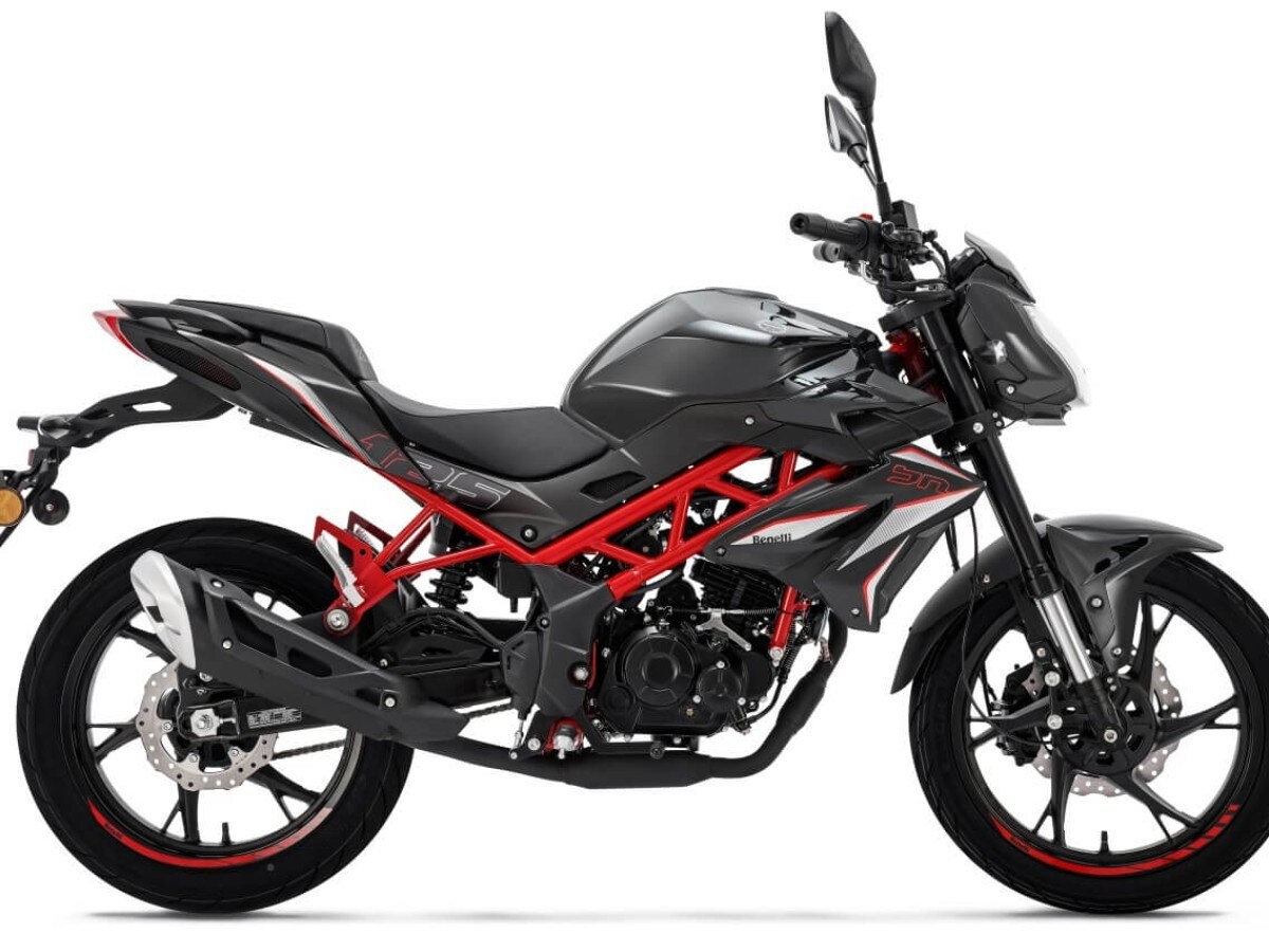 Used Benelli BN 125 for sale - 78396122: Photo 6