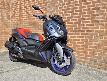 Used Yamaha X-MAX 300 (CZD 300-A 2023 for sale - bike-78393482: Photo
