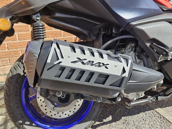 Used Yamaha X-MAX 300 (CZD 300-A 2023 for sale - bike-78393482: Photo