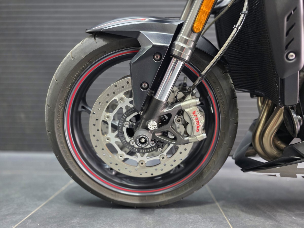 Used Triumph STREET TRIPLE RS 2018 for sale - 78692131: Photo 11