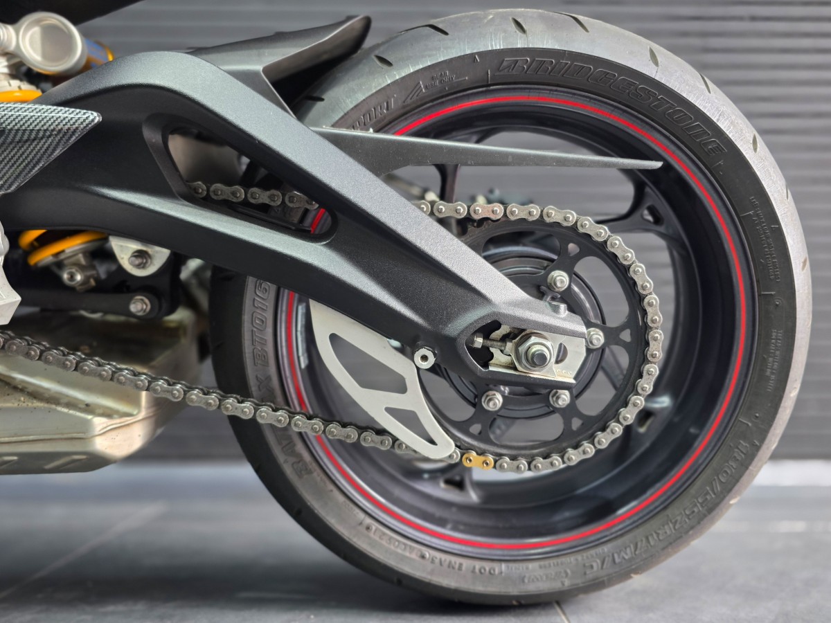Used Triumph STREET TRIPLE RS 2018 for sale - 78692131: Photo 14