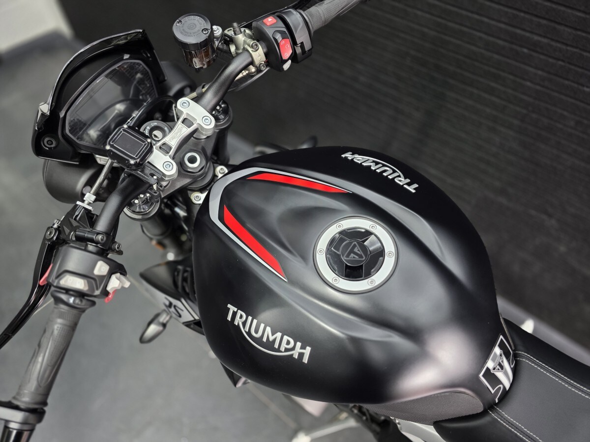 Used Triumph STREET TRIPLE RS 2018 for sale - 78692131: Photo 16