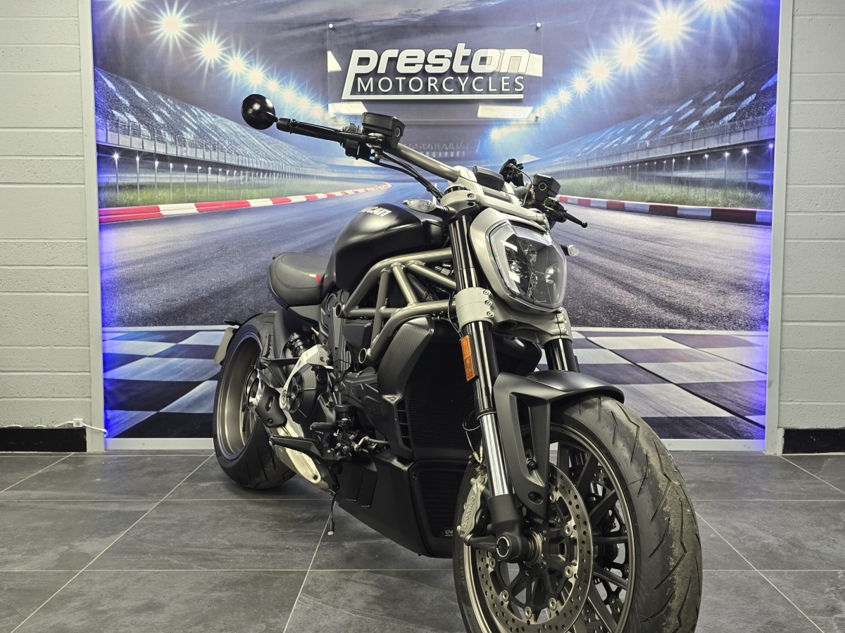 Used Ducati X Diavel 2017 for sale - 78745984: Photo 2