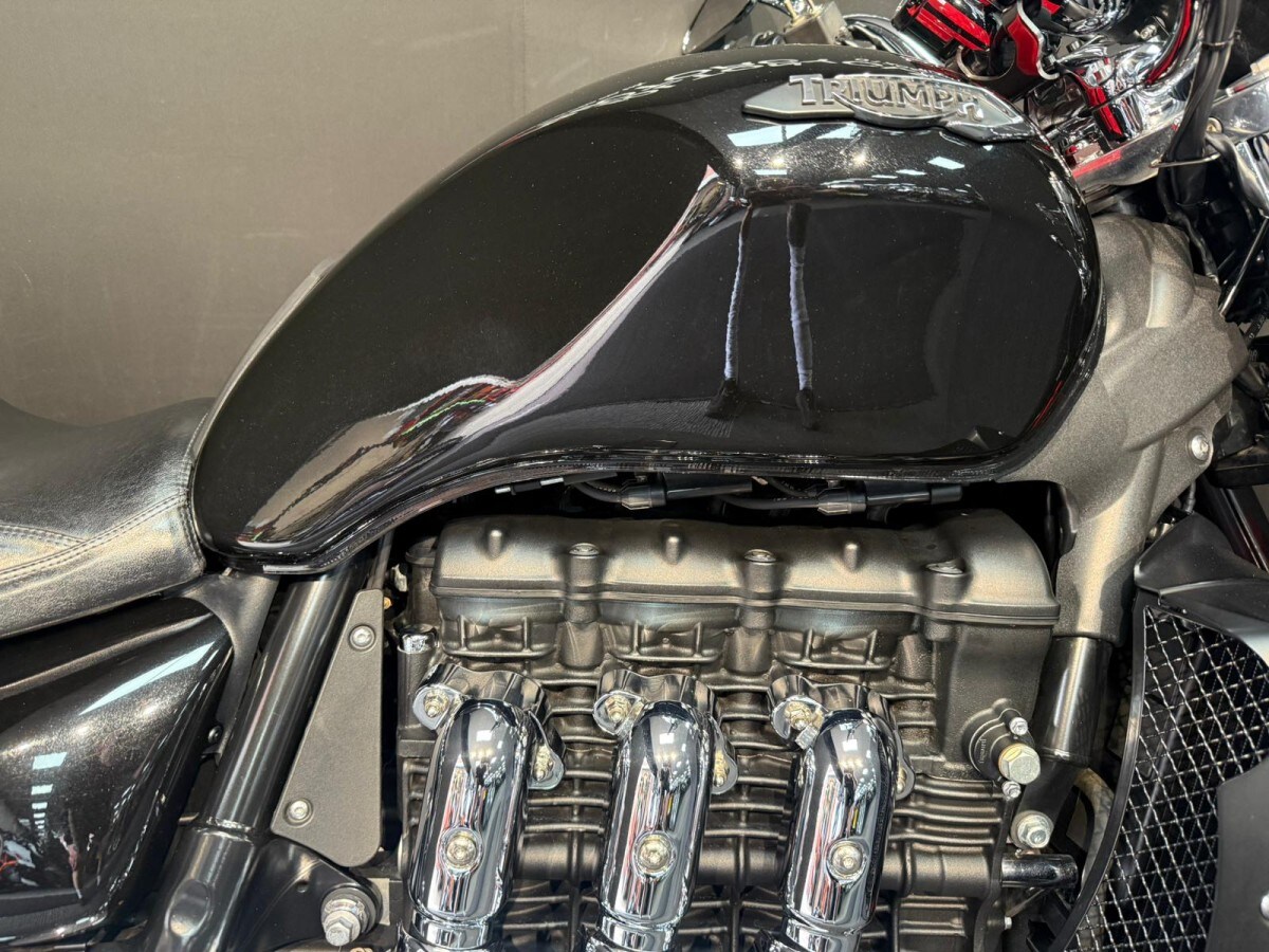 Used Triumph ROCKET III ROADSTER 2014 for sale - 78739962: Photo 18