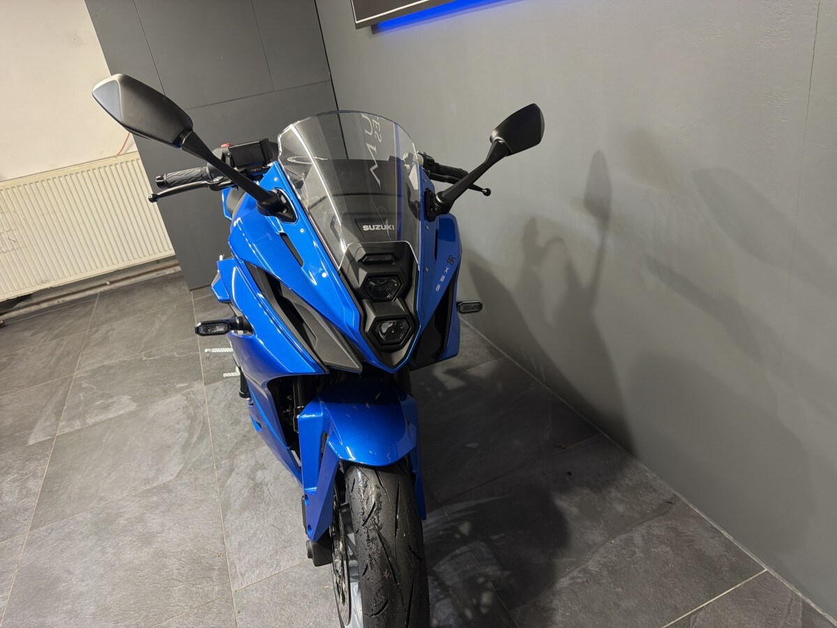 Used Suzuki GSX-8R for sale - 78395619: Photo 9