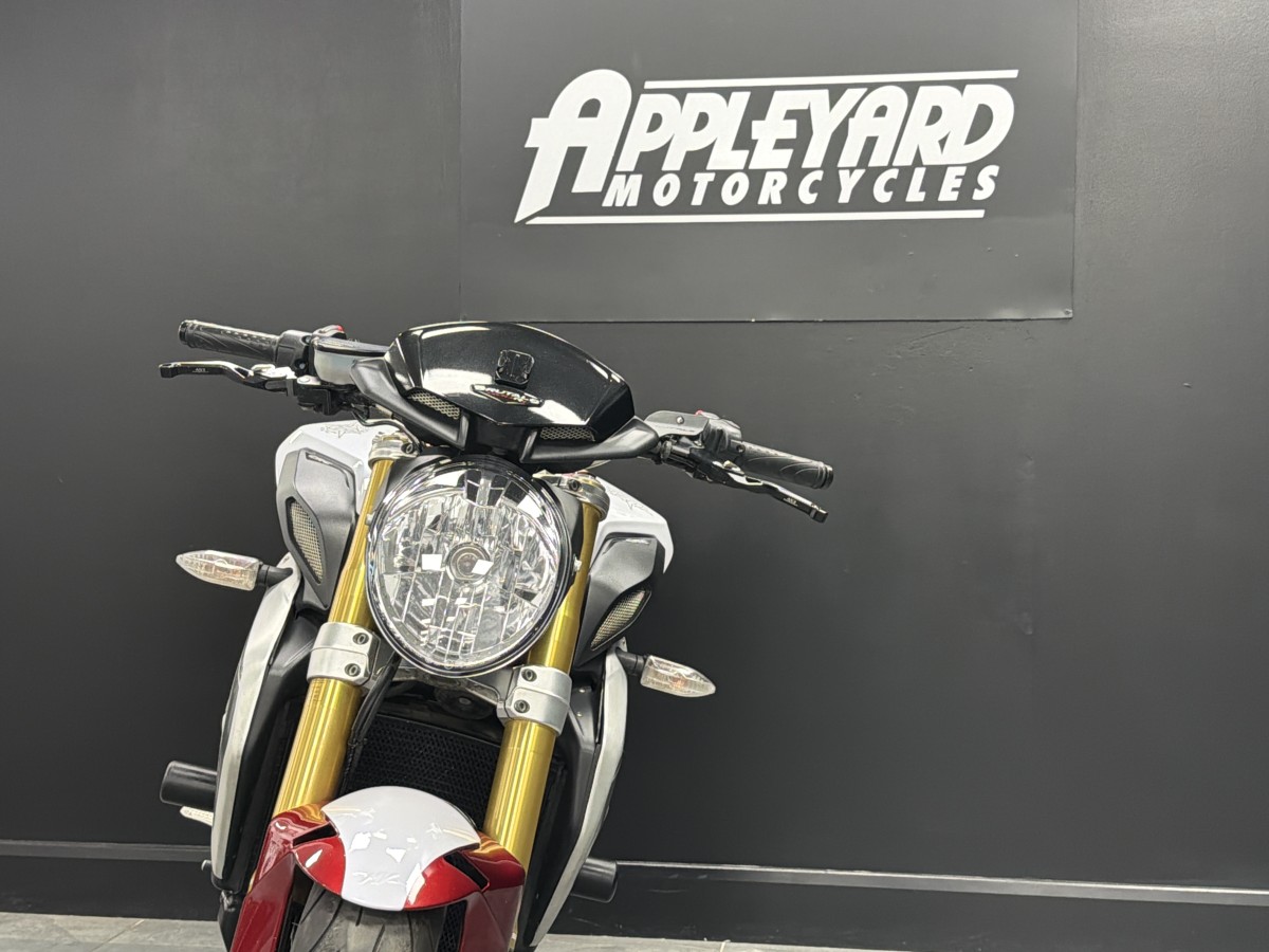 Used MV Agusta BRUTALE 2015 for sale - 78402984: Photo 2