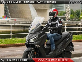 Used SYM Joymax Z+ 300cc undefined for sale - bike-78397167: Photo