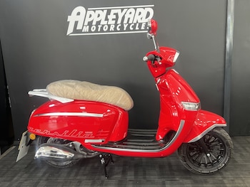 Used Keeway Versilia 125 undefined for sale - bike-78395899: Photo