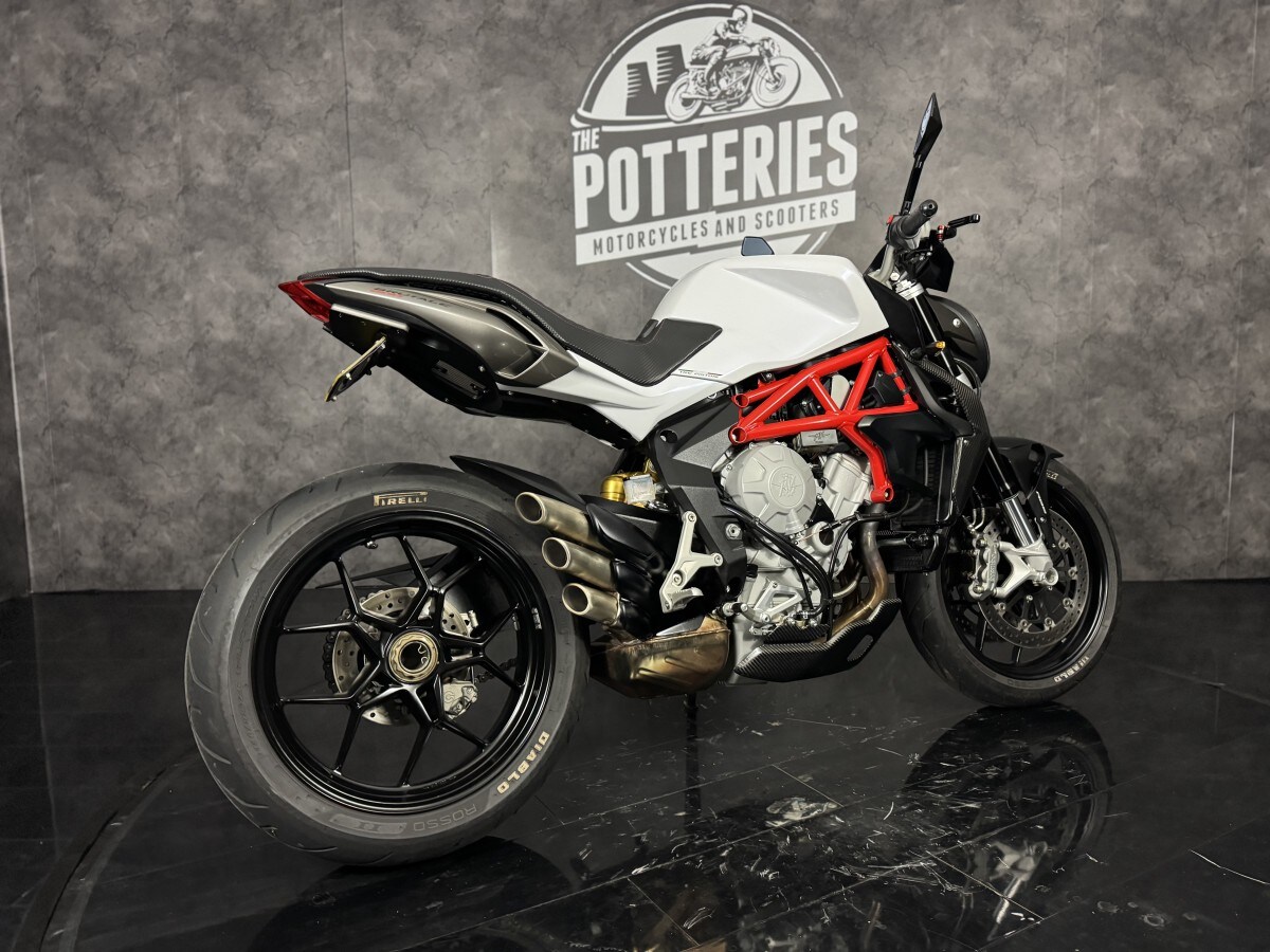 Used MV Agusta BRUTALE 800 2015 for sale - 78397214: Photo 6