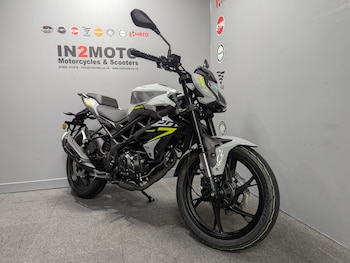 Used Benelli BN 125 undefined for sale - bike-79360324: Photo