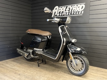 Used Lambretta V 200 Special Flex Fender undefined for sale - bike-78395954: Photo