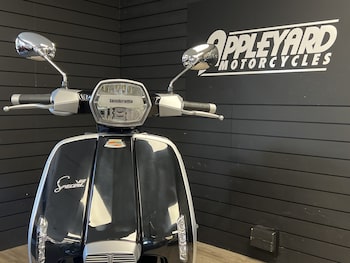 Used Lambretta V 200 Special Flex Fender undefined for sale - bike-78395954: Photo