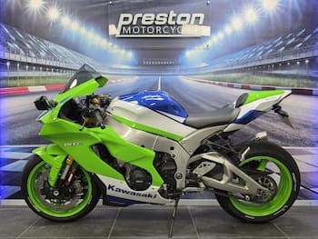 Used Kawasaki ZX10R 40TH ANNIVERSARY 2024 for sale - bike-79747500: Photo