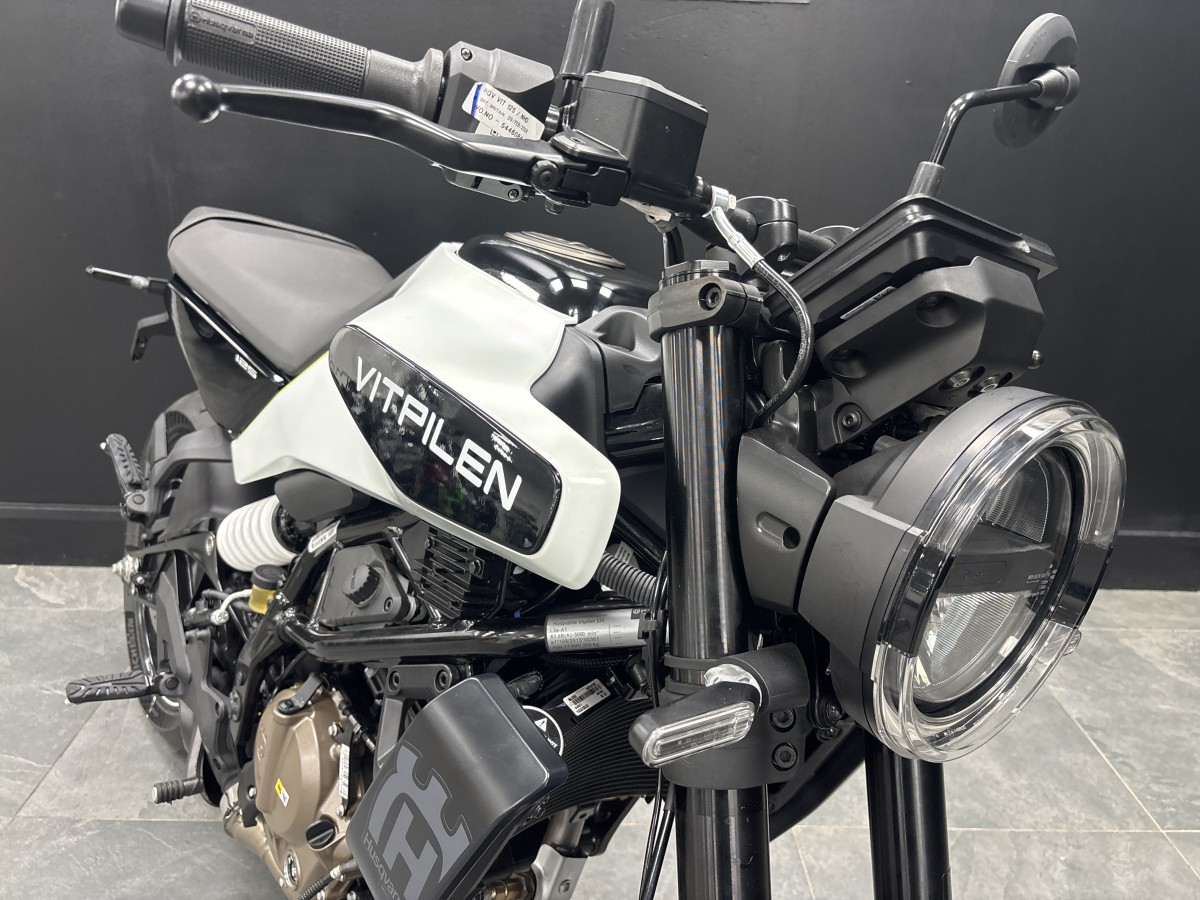 Used Husqvarna VITPILEN 125 for sale - 78395683: Photo 11