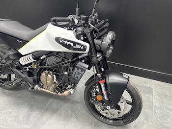 Used Husqvarna VITPILEN 125 undefined for sale - bike-78395683: Photo