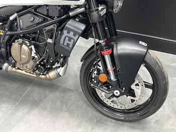 Used Husqvarna VITPILEN 125 undefined for sale - bike-78395683: Photo