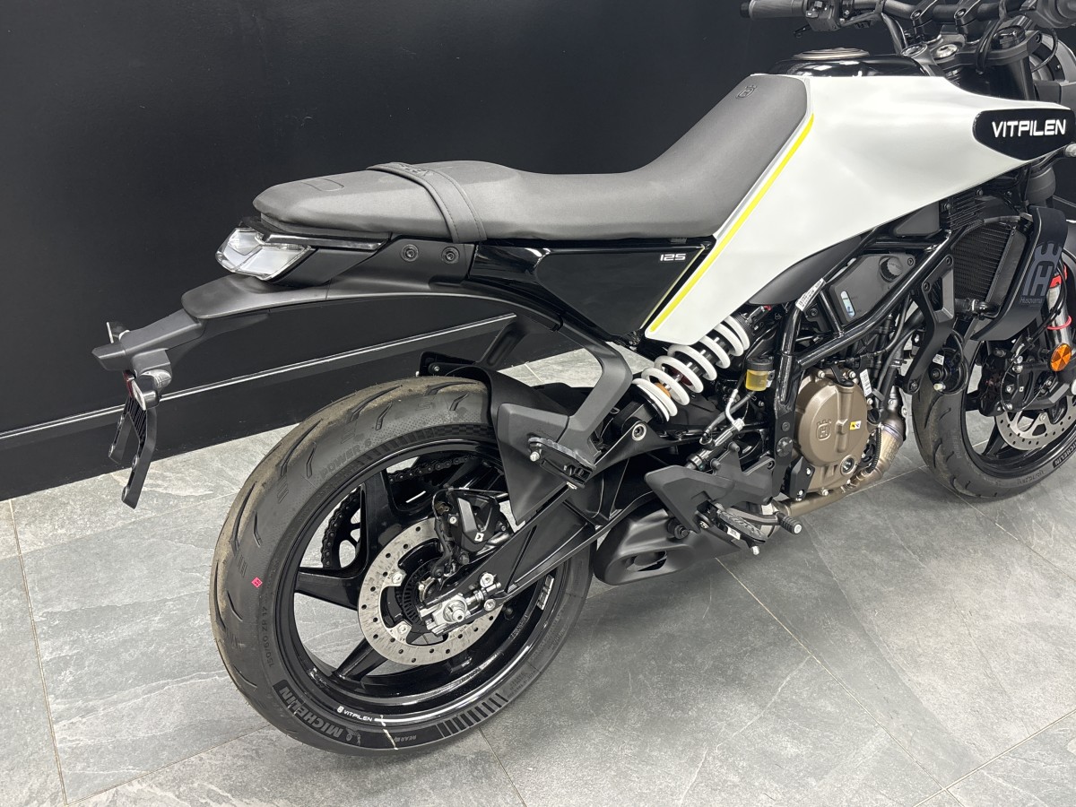 Used Husqvarna VITPILEN 125 for sale - 78395683: Photo 4