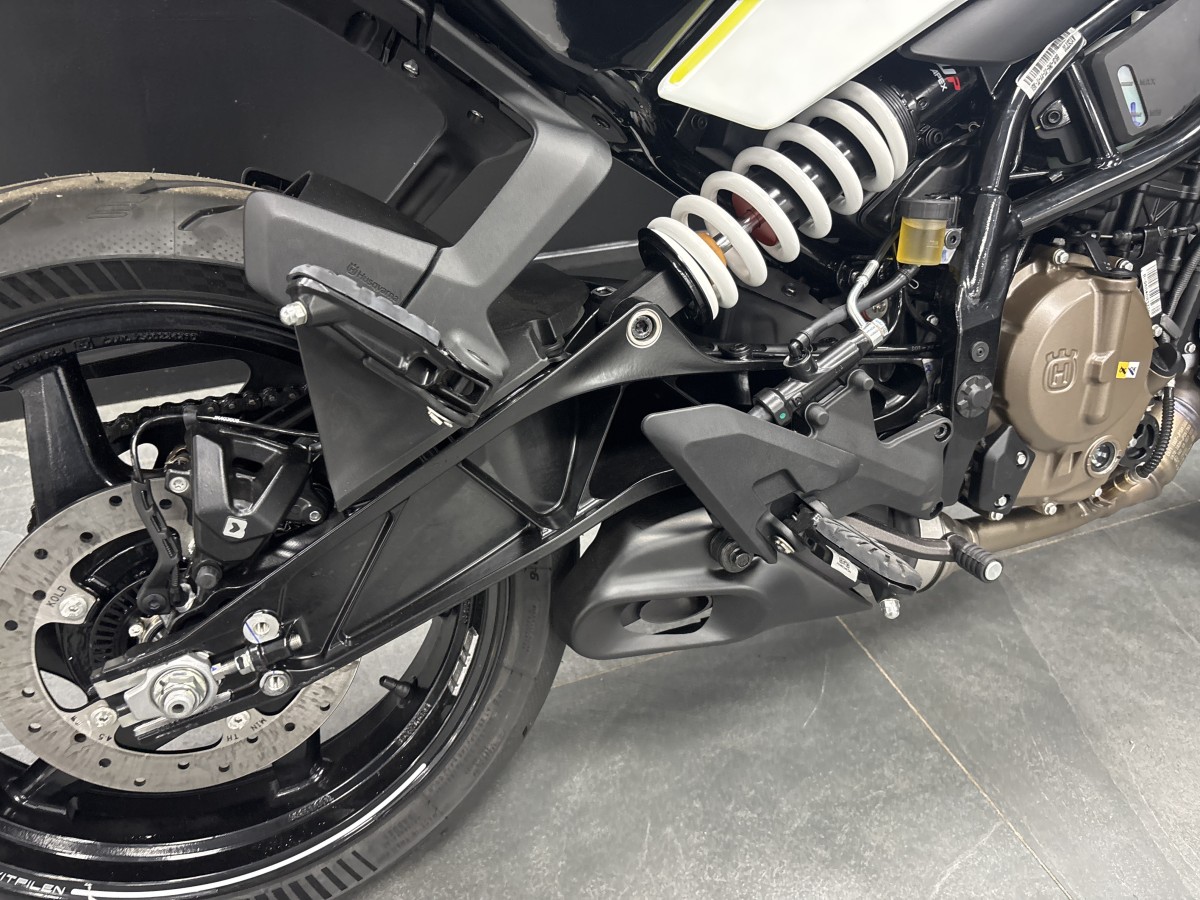 Used Husqvarna VITPILEN 125 for sale - 78395683: Photo 6