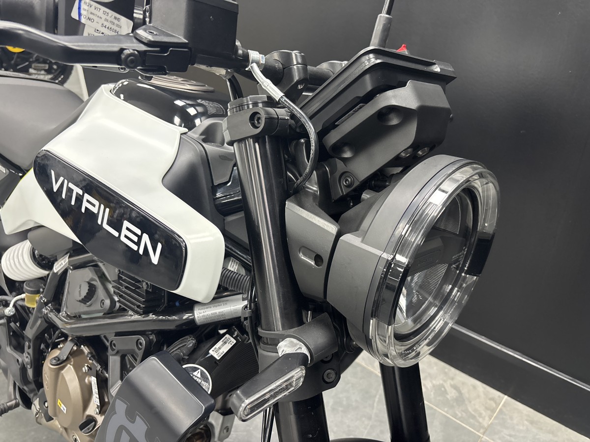 Used Husqvarna VITPILEN 125 for sale - 78395683: Photo 8