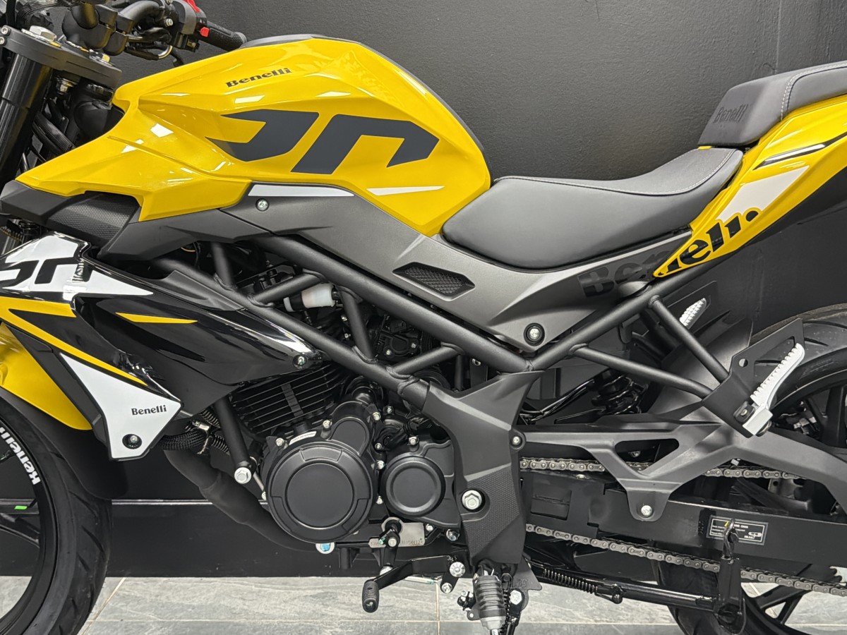 Used Benelli BN125 for sale - 78395403: Photo 9