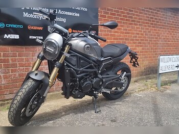 Used Benelli Leoncino 800 undefined for sale - bike-78399714: Photo