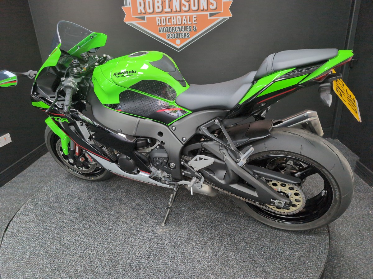 Used Kawasaki ZX10 2023 for sale - 78750884: Photo 8