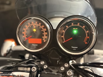 Used Triumph BONNEVILLE T 100 (86 2015 for sale - bike-78722634: Photo