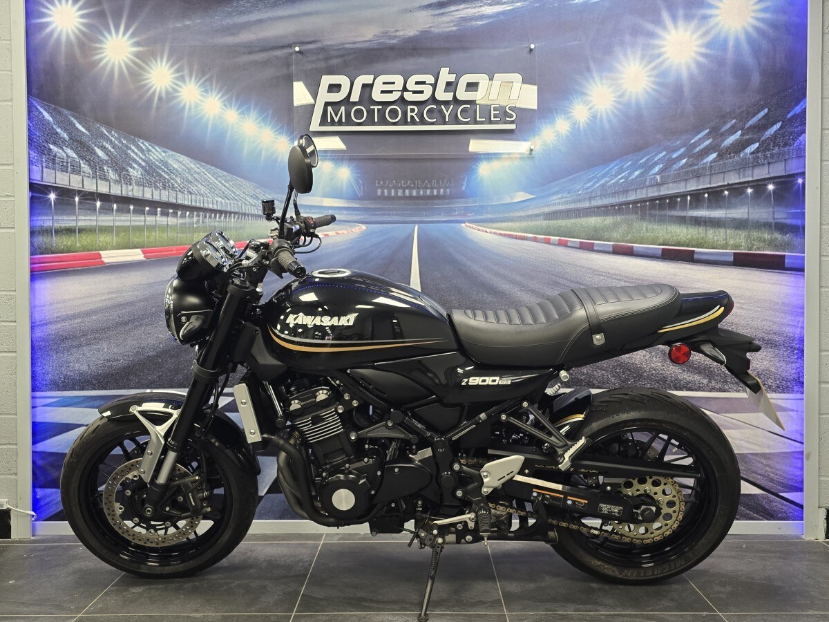 Used Kawasaki Z900RS 2018 for sale - 78393854: Photo 4