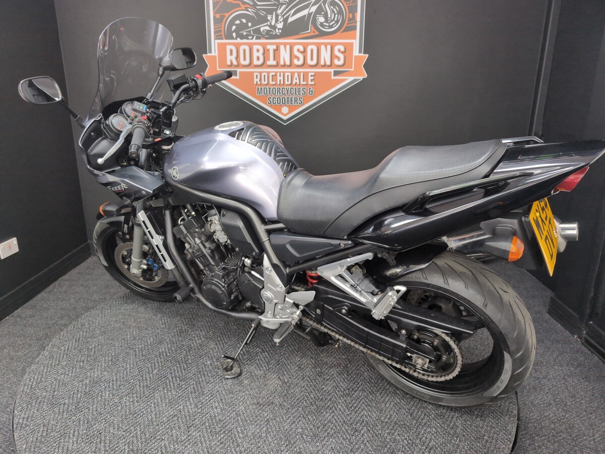 Used Yamaha FZS 1000 2004 for sale - 78460015: Photo 9