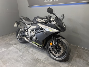 Used Triumph DAYTONA 660 2024 for sale - bike-78683452: Photo