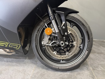 Used Triumph DAYTONA 660 2024 for sale - bike-78683452: Photo
