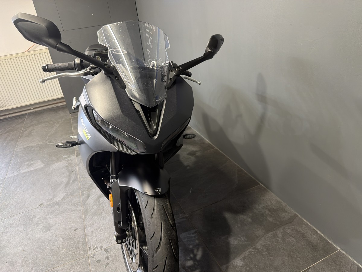 Used Triumph DAYTONA 660 2024 for sale - 78683452: Photo 9