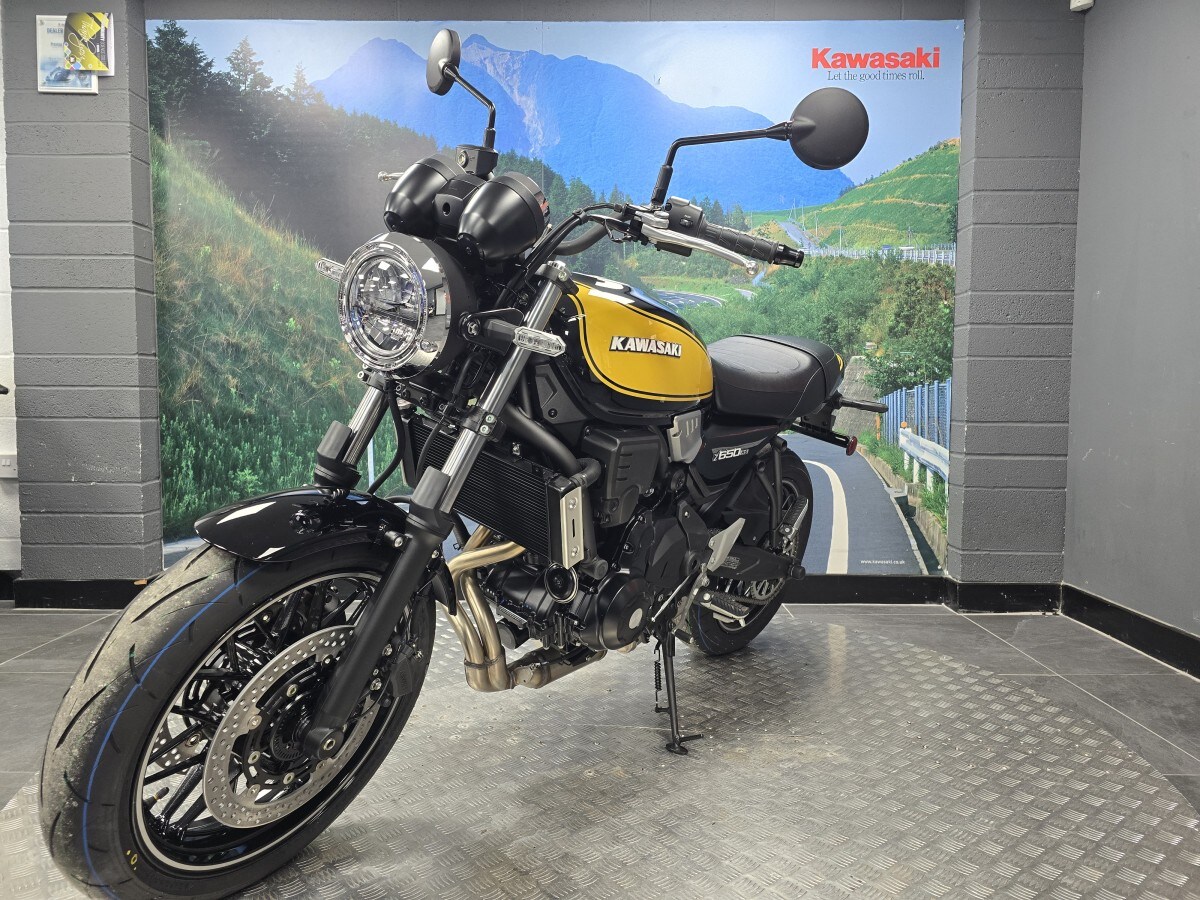 Used Kawasaki Z650 RS ER650RSFBB for sale - 78393808: Photo 3