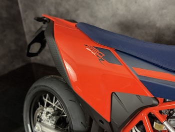 Used KTM 690 SMC R undefined for sale - bike-78396797: Photo