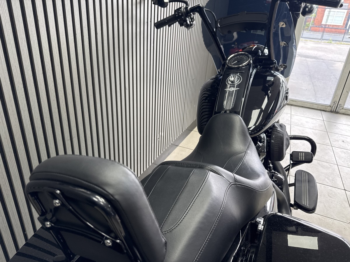 Used Harley-Davidson FLHRXS ROAD KING SP 2022 for sale - 78883407: Photo 14