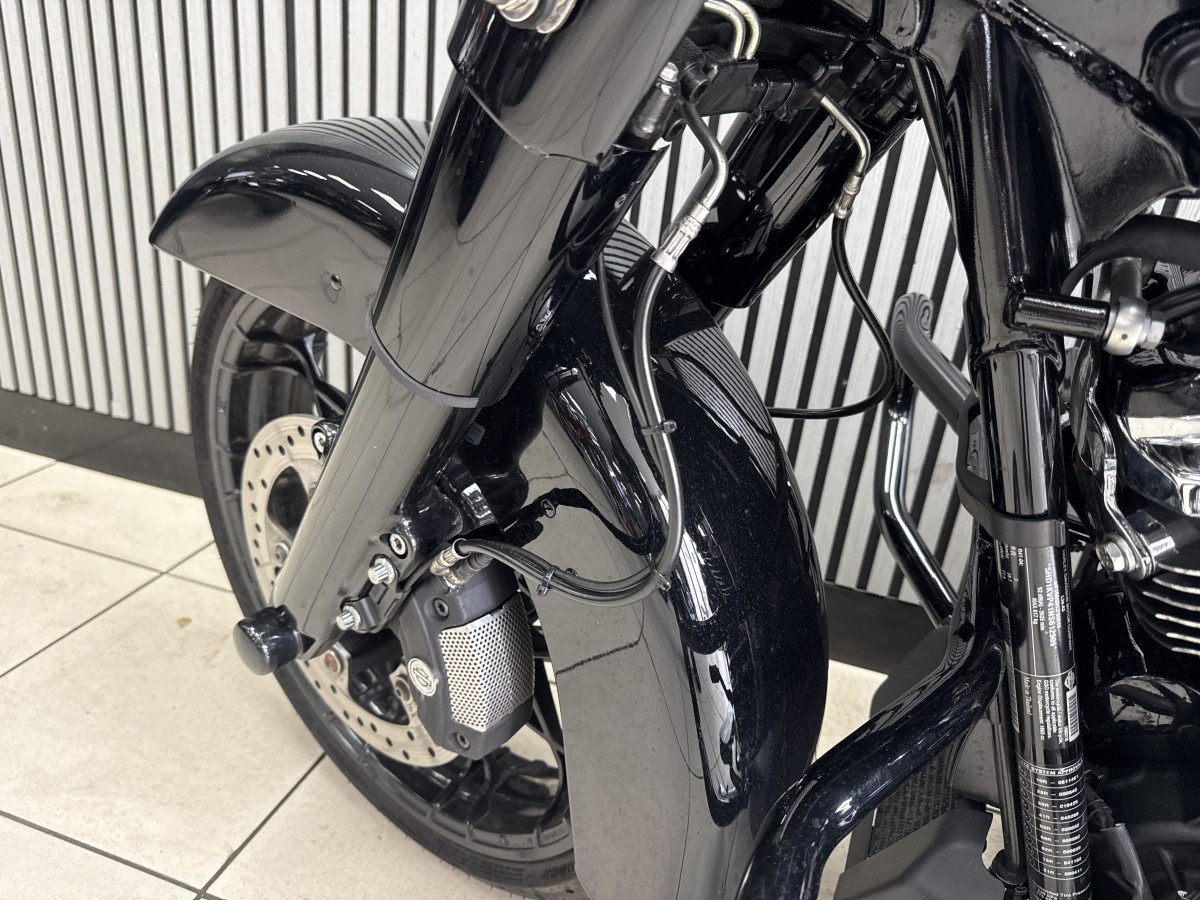 Used Harley-Davidson FLHRXS ROAD KING SP 2022 for sale - 78883407: Photo 17