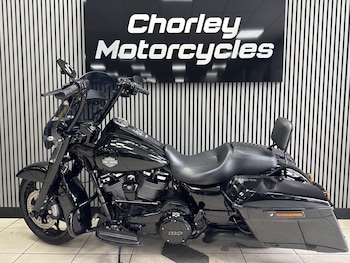 Used Harley-Davidson FLHRXS ROAD KING SP 2022 for sale - bike-78883407: Photo